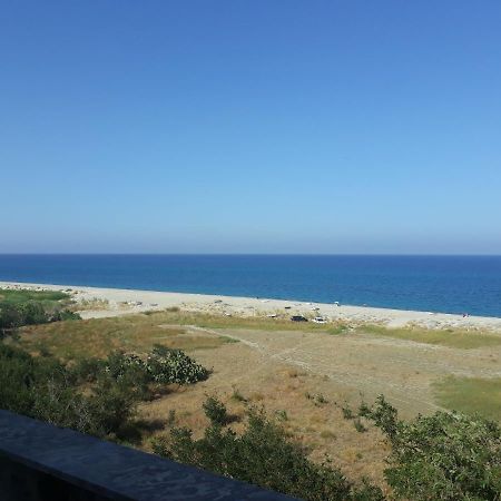 Attico Sul Mare Calabria Costa Ionica Daire Casa Borgorosso Dış mekan fotoğraf